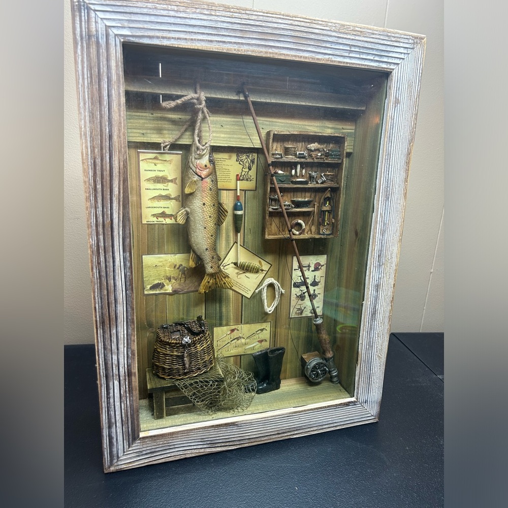 Fishing theme shadowbox wall hanging - 14 x 19 coastal lakehouse cabin decor - Picture 2 of 10